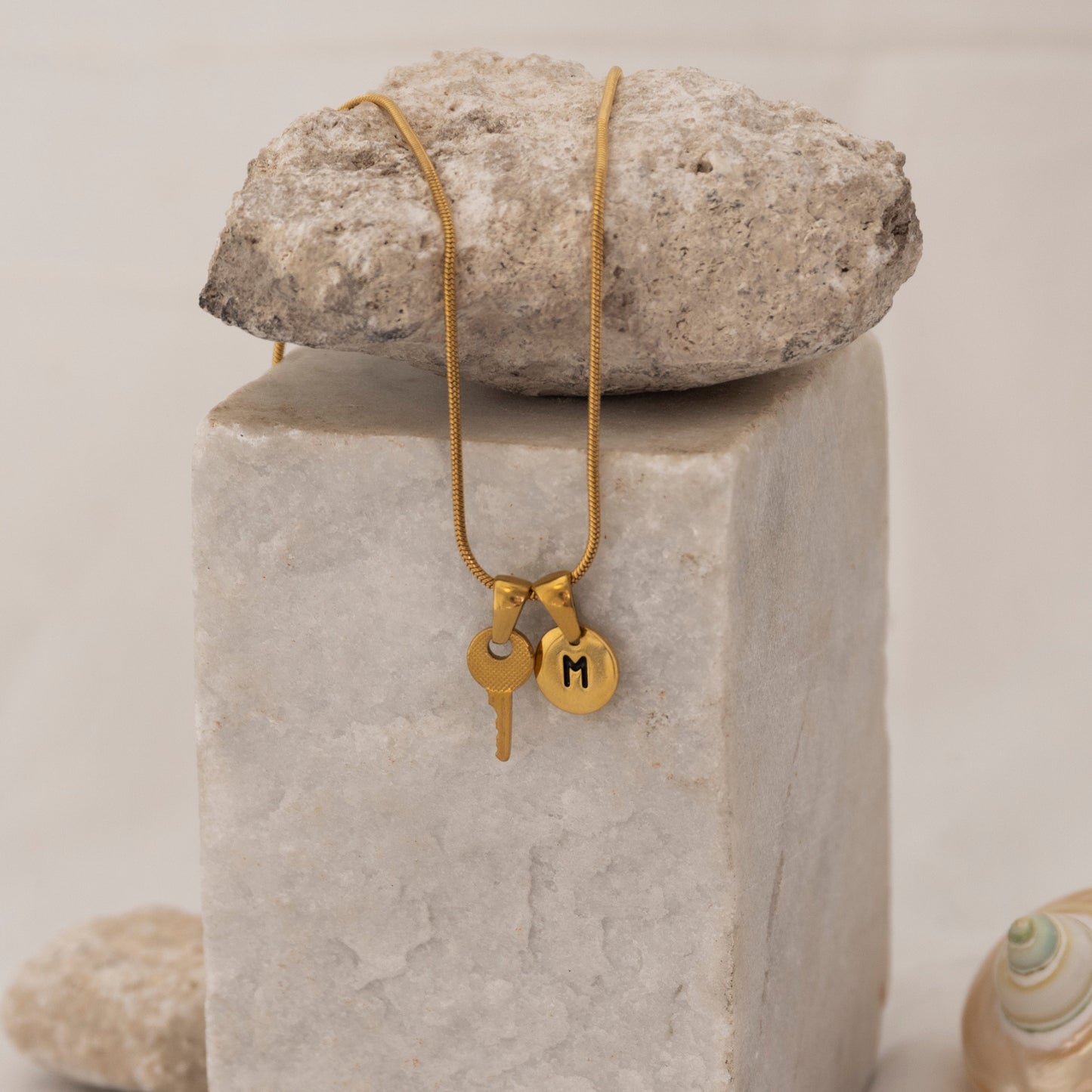 La tua iniziale - Collana